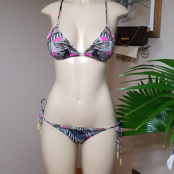 Victoria's Secret Other - Victoria secret bikini set